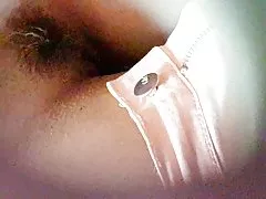 Chatte poilue de jeune beatuful Voyeur