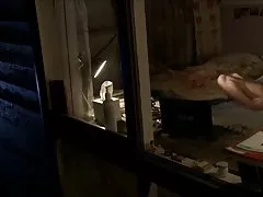 Ce que les filles font quand ils pensent que personne ne cherche 3