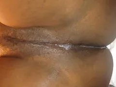 Plein de sperme à nouveau