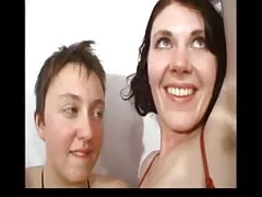 Tounge ma chatte poilue